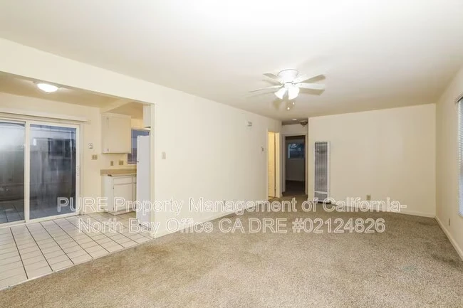 327 N Main St Cloverdale, CA 95425 photo 5