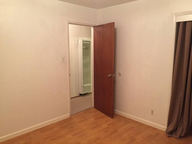 Charming Apartment in San Leandro photo 3