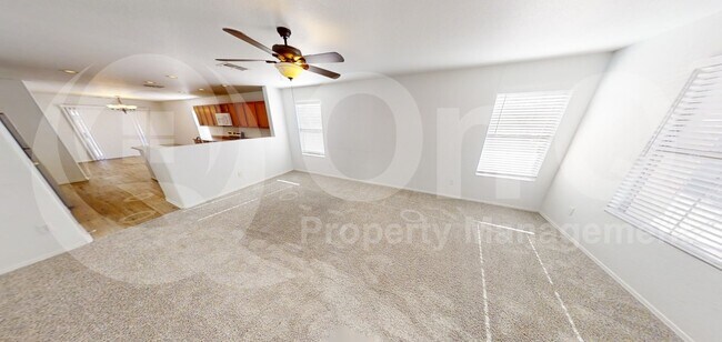 Single level home in Gilbert photo 2