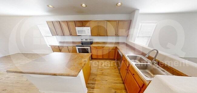 Single level home in Gilbert photo 4