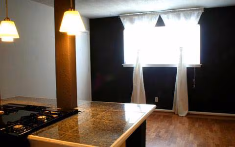 Munger Place photo 4