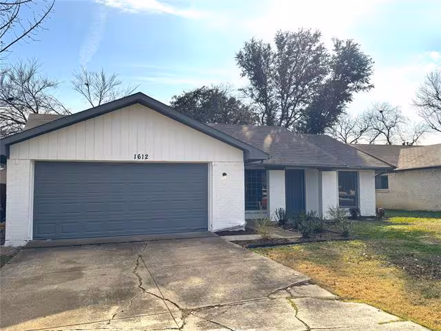 1612 Fairfield Dr Plano, TX 75074 photo 2