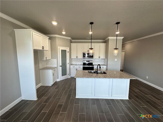 1423 Curlew Ln Temple, TX 76502 photo 3