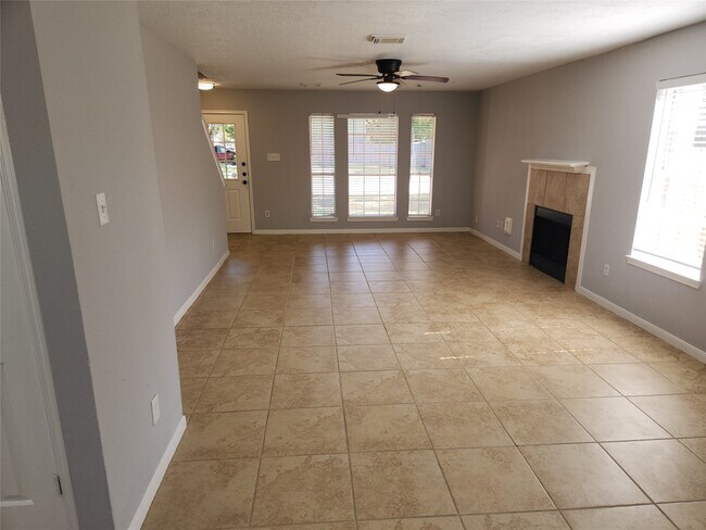 2611 Anthony Hay Lane, Katy, TX 77449 photo 5