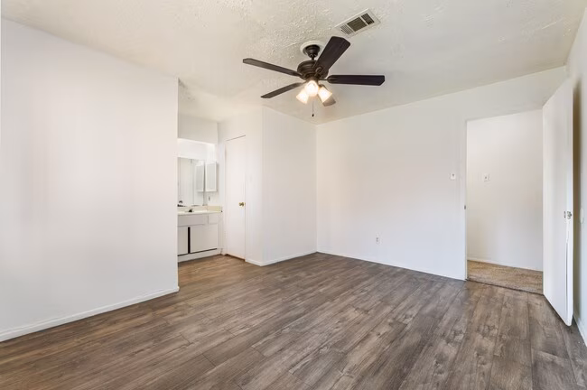 15235 Heron Park Drive, Humble, TX 77396 photo 5