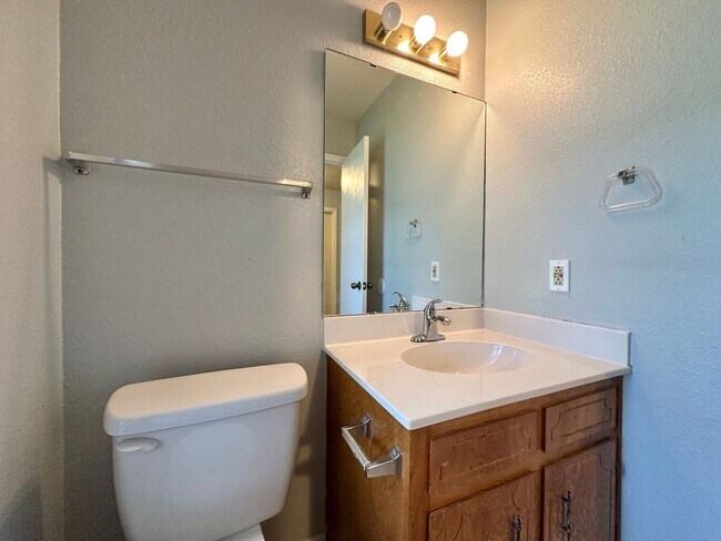 1317 Opal Rd Killeen, TX 76543 photo 3