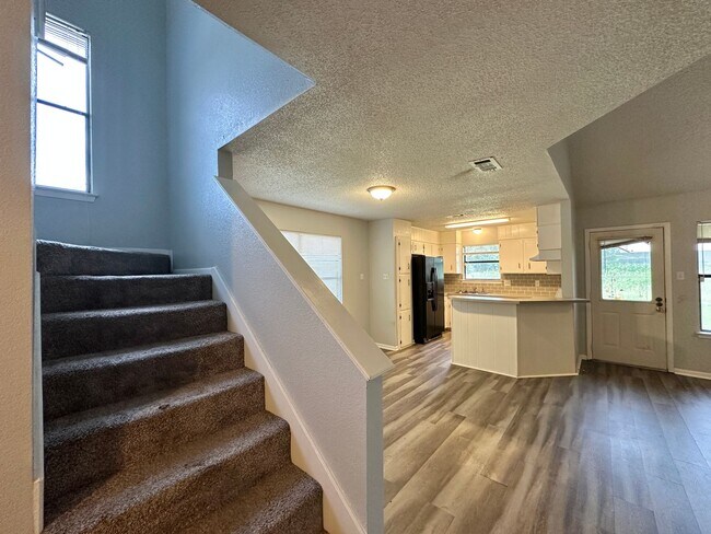1317 Opal Rd Killeen, TX 76543 photo 4