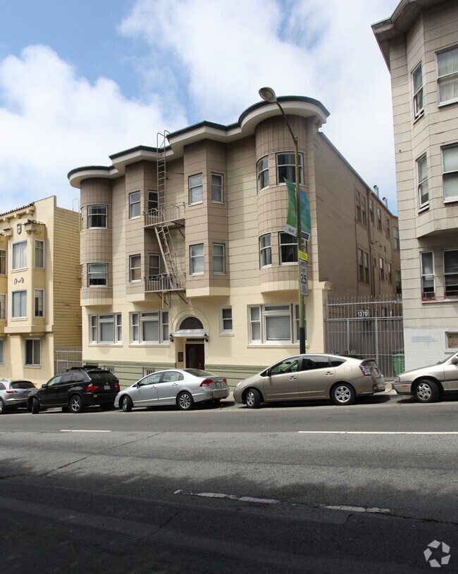 1372 Pine Street, San Francisco, CA 94109 photo 2