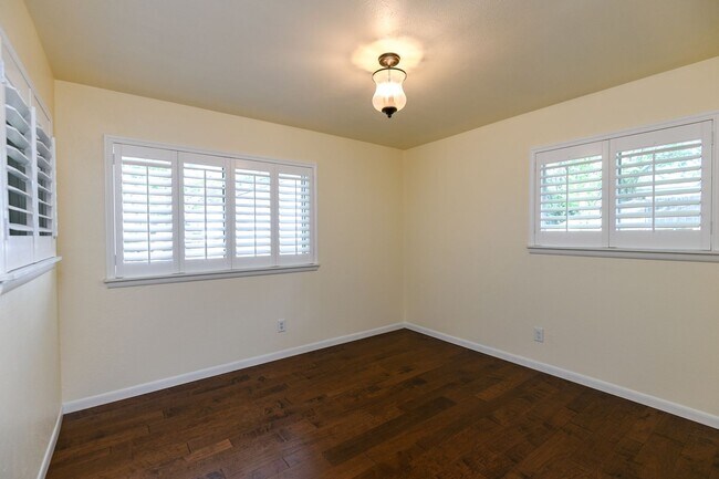 4406 Granbury Rd Fort Worth, TX 76109 photo 5