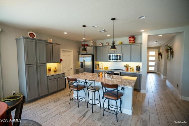 3231 Huckleberry Wy Wickenburg, AZ 85390 photo 4