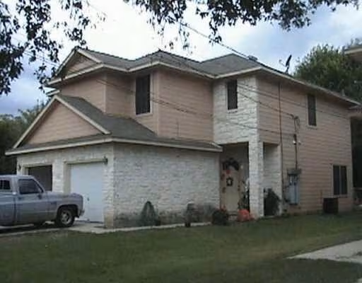 6702 Cannonleague Dr Austin, TX 78745 photo 2