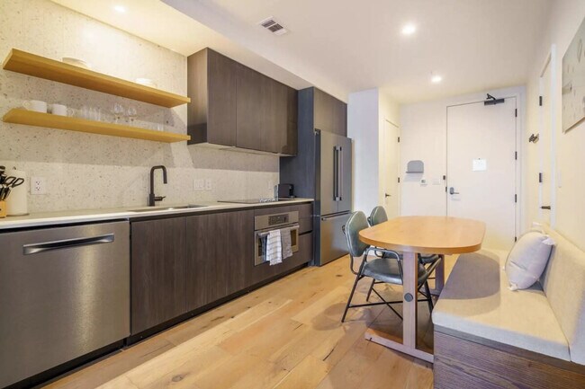 48 East Ave Austin, TX 78701 photo 4
