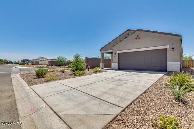 4755 E Argentite St San Tan Valley, AZ 85143 photo 2