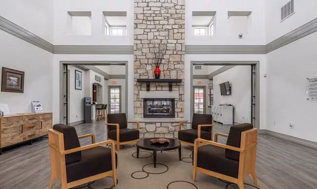 1350 Skyline Rd Grand Prairie, TX 75051 photo 5