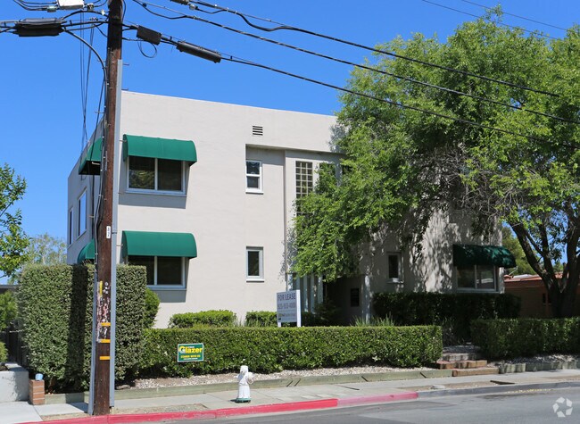 1204 Alterra photo 2