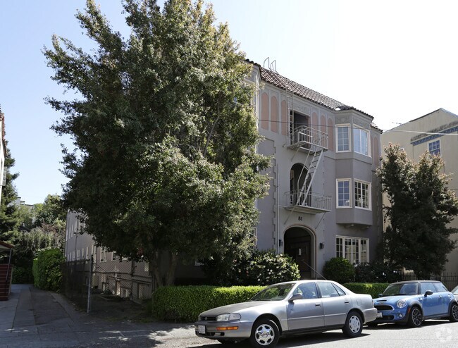 81 Glen Ave photo 2