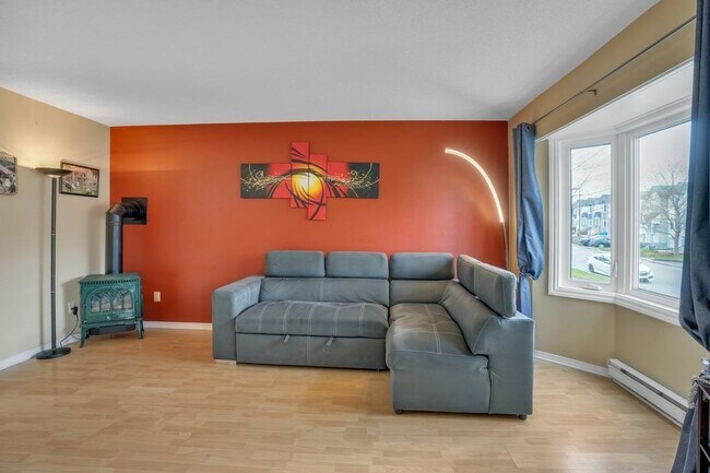 8030 Broadway St San Antonio, TX 78209 photo 2