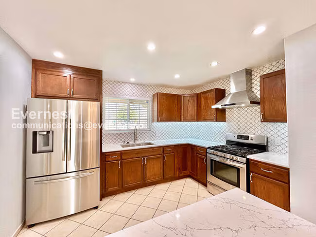 3030 Anzio Dr Dallas, TX 75224 photo 2