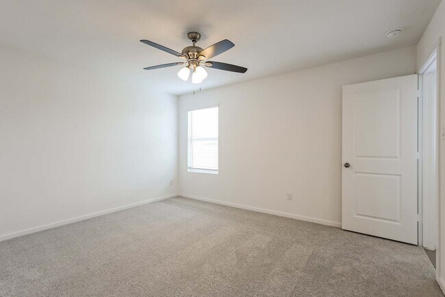 3704 Axis Hl St New Braunfels, TX 78132 photo 5