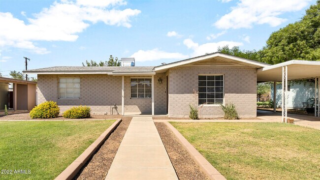 1938 W Weldon Ave Phoenix, AZ 85015
