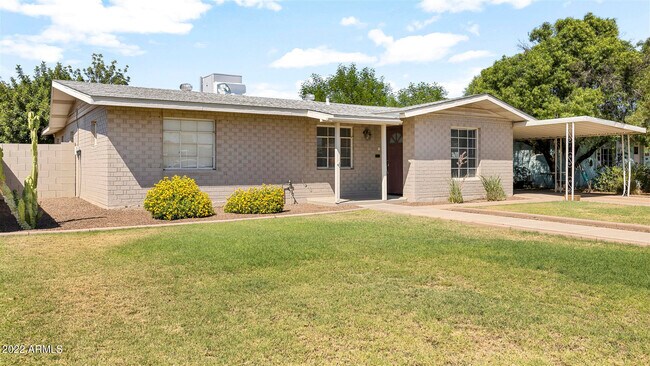 1938 W Weldon Ave Phoenix, AZ 85015 photo 2