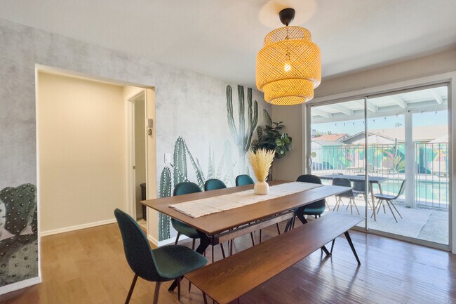 14050 North 37th Way, Phoenix, AZ 85032 photo 2