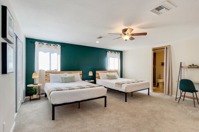 14050 North 37th Way, Phoenix, AZ 85032 photo 4