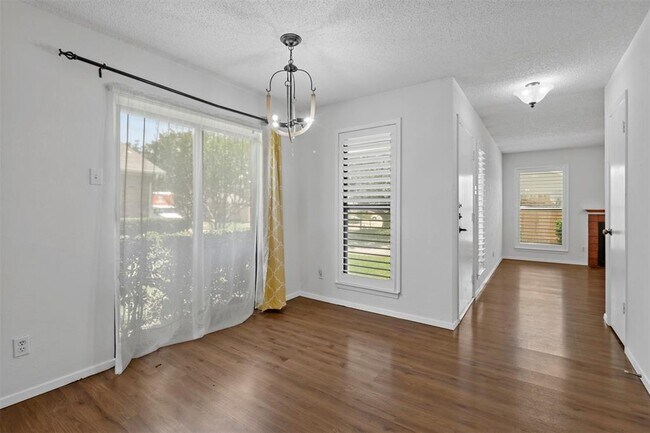 Springwood Creek Condominiums photo 5