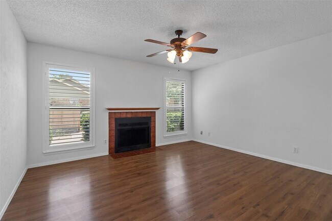 Springwood Creek Condominiums photo 4