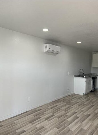Alvord Hills Apartments photo 4