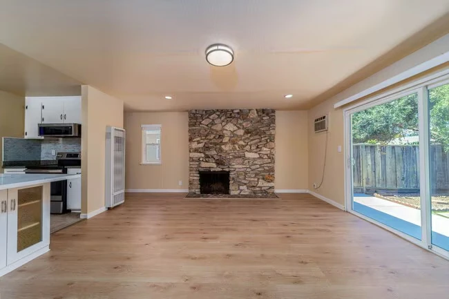 877 Miller Ave Cupertino, CA 95014 photo 5