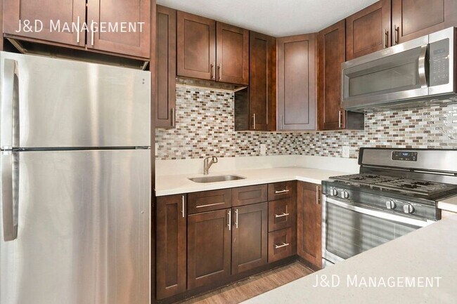 1430 Dubuque St Oceanside, CA 92058 photo 3