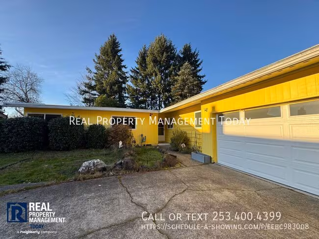 1748 N Narrows Dr Tacoma, WA 98406 photo 4