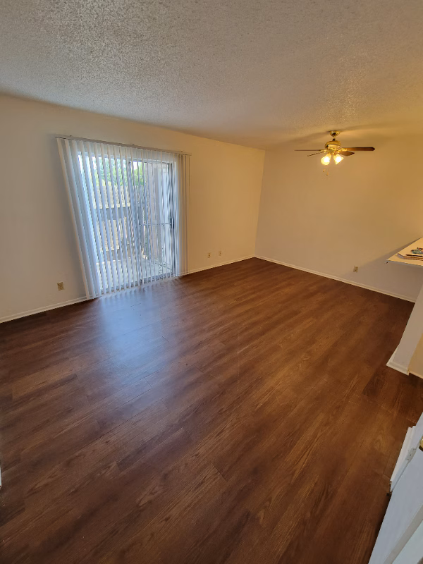 207 Sprucewood Ln San Antonio, TX 78216 photo 3