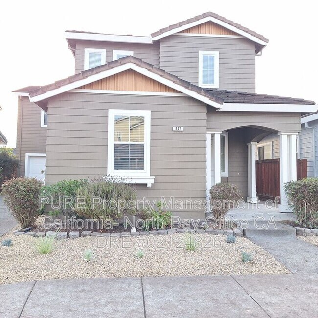 947 Hogwarts Cir Petaluma, CA 94954 photo 2