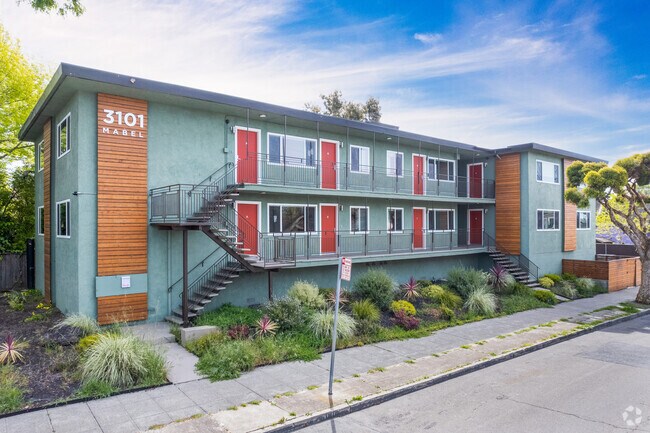 3101 Mabel Apartments photo 2
