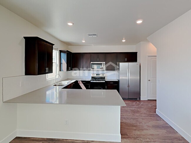 21522 S 231st St Queen Creek, AZ 85142 photo 4