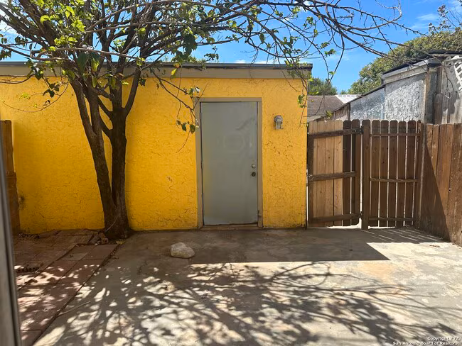 7138 Brecon San Antonio, TX 78239 photo 5
