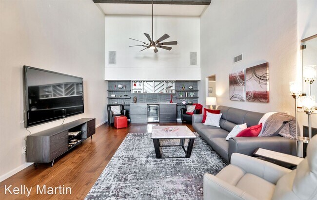 7740 E Camelback Rd Scottsdale, AZ 85251