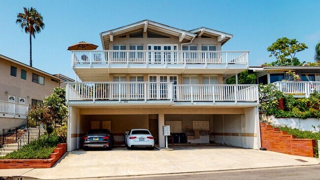 242 Avenida Lobeiro San Clemente, CA 92672 photo 2