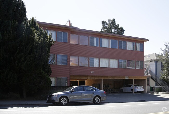 335 Alcatraz Avenue photo 4