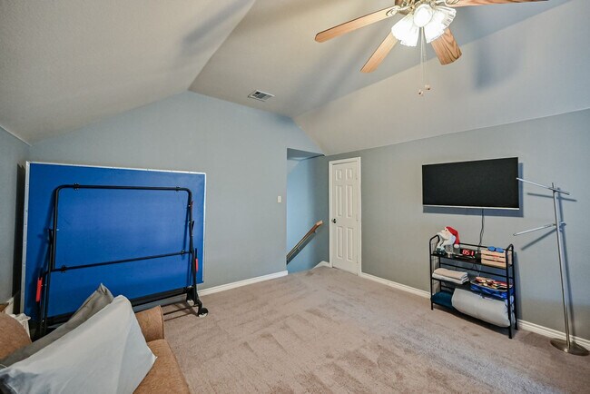 1705 Fairfax Dr Mansfield, TX 76063 photo 3
