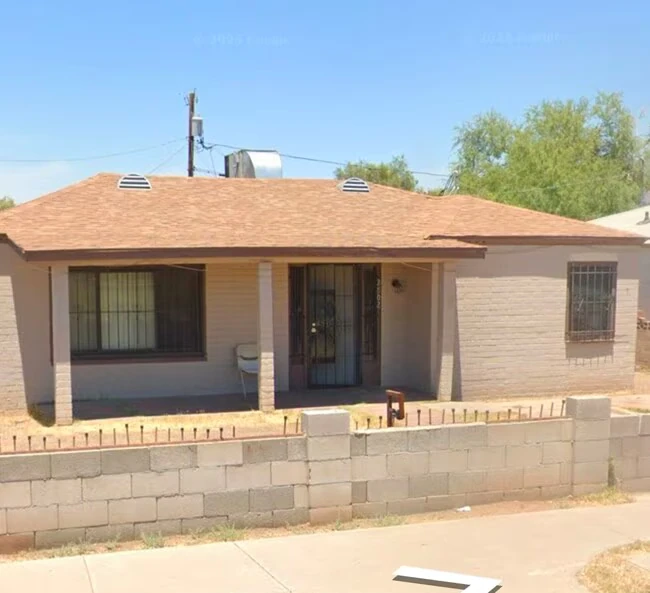 2802 E Adams St Phoenix, AZ 85034 photo 2