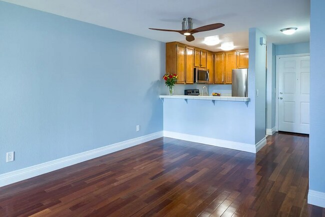 2630 Erie St San Diego, CA 92110 photo 3