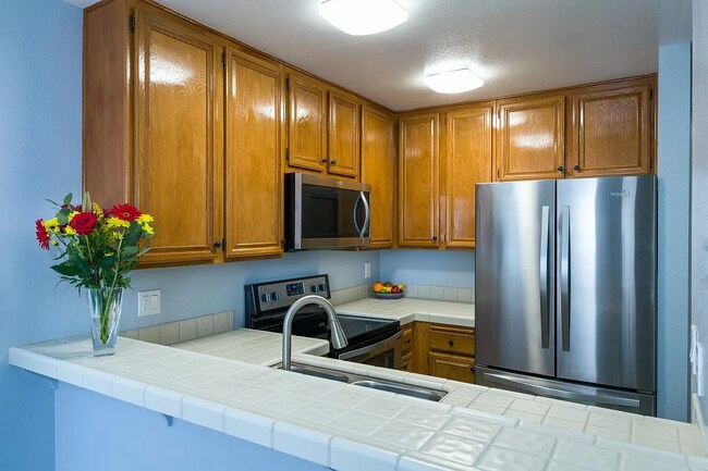 2630 Erie St San Diego, CA 92110 photo 2