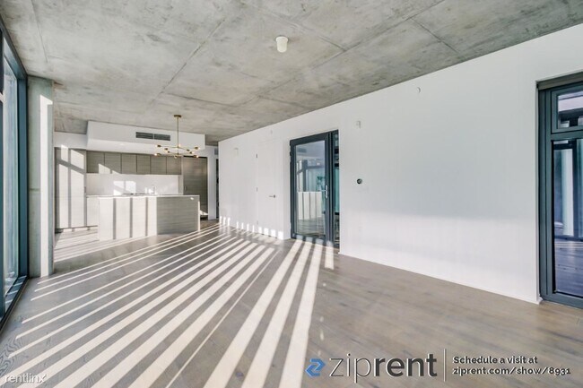 8 Octavia St photo 3