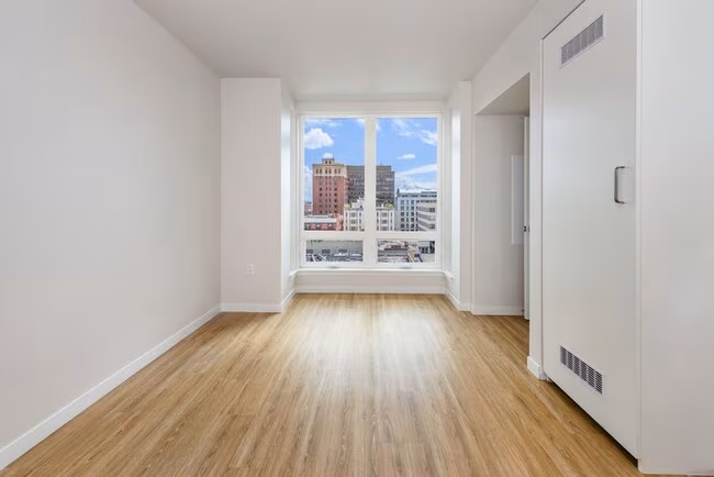 The Berkeley Place Apartments photo 2
