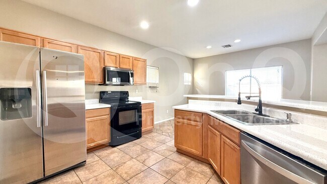 9012 W Hess St Tolleson, AZ 85353 photo 4