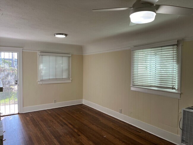 3310 31st St San Diego, CA 92104 photo 4