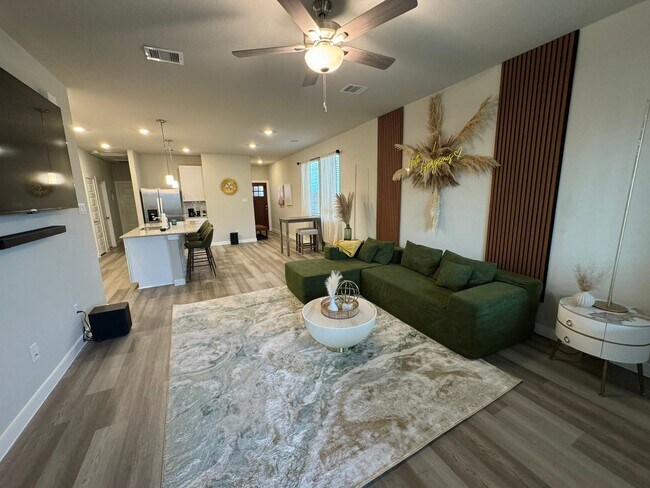 5608 Madden Lane, Houston, TX 77048 photo 3